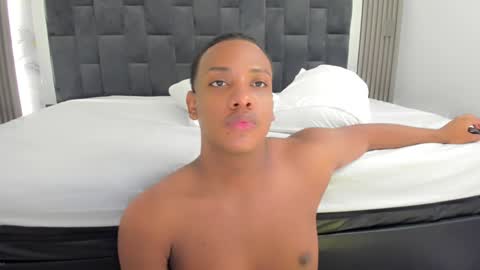 Angel online show from December 2024 10:39:02 AM