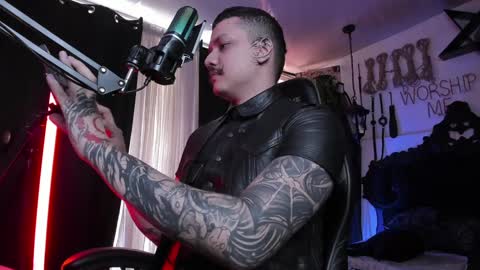   online show from January 2025 06:10:02 PM