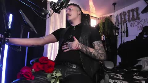   online show from February 2025 07:02:02 PM