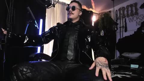   online show from February 2025 05:43:01 PM