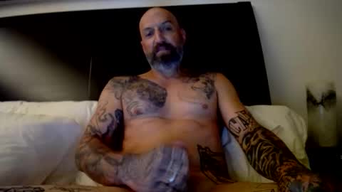 allaroundamazing13 online show from December 2025 01:34:02 AM