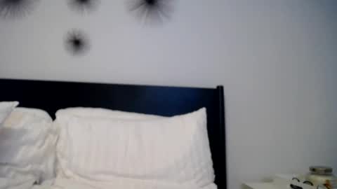 allaroundamazing13 online show from March 2026 04:49:01 AM