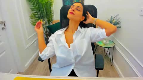 Snapshot of allayerty chatting on September 2025 11:23:02 AM allayerty online show from September 2025 11:23:02 AM