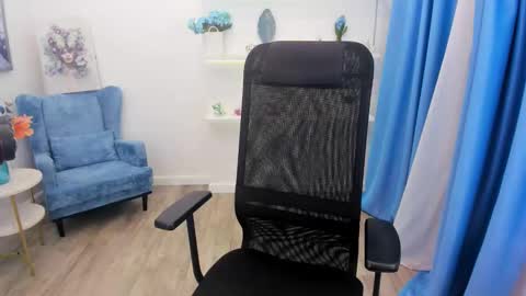 Snapshot of allayerty chatting on November 2025 11:42:02 AM allayerty online show from November 2025 11:42:02 AM