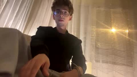 Allen Biju online show from April 2026 07:15:01 PM