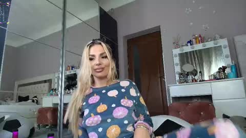 Snapshot of allesya23 chatting on November 2025 11:09:02 AM onlyfansallesya23 online show from November 2025 11:09:02 AM