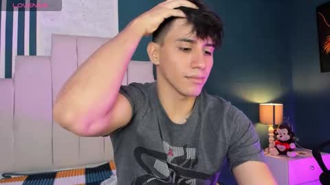 Allex online show from December 2025 06:35:02 PM