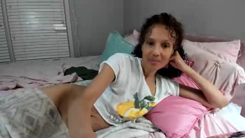 Snapshot of allgood4u chatting on March 2025 01:01:02 AM wishlist on bio online show from March 2025 01:01:02 AM