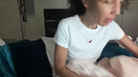 Snapshot of allgood4u chatting on September 2025 04:23:02 AM wishlist on bio online show from September 2025 04:23:02 AM