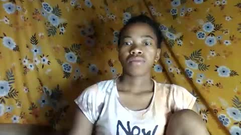 Snapshot of alliciax632770 chatting on November 2025 01:41:02 AM alliciax632770 online show from November 2025 01:41:02 AM