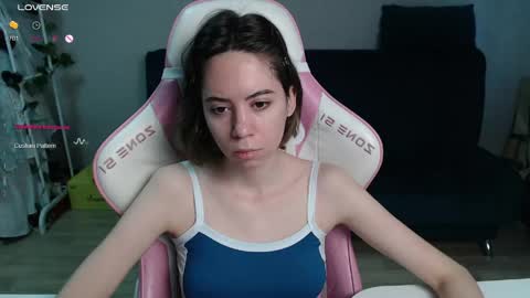 Snapshot of allie_hazie chatting on April 2026 12:12:01 AM alice online show from April 2026 12:12:01 AM