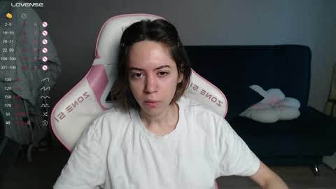 Snapshot of allie_hazie chatting on May 2026 11:24:02 PM alice online show from May 2026 11:24:02 PM
