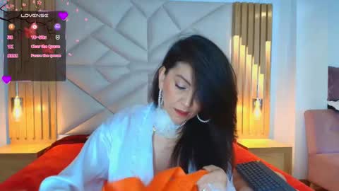 Snapshot of allie_pearl chatting on November 2025 11:57:02 AM Aliie online show from November 2025 11:57:02 AM