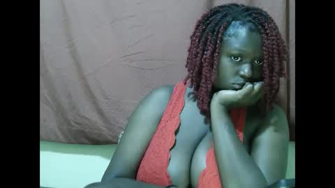 Allie online show from September 2025 10:48:02 PM