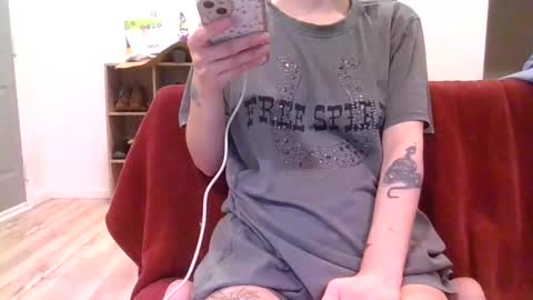 alliebearx online show from January 2025 05:41:02 AM