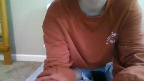 alliebearx online show from October 2025 10:17:01 PM