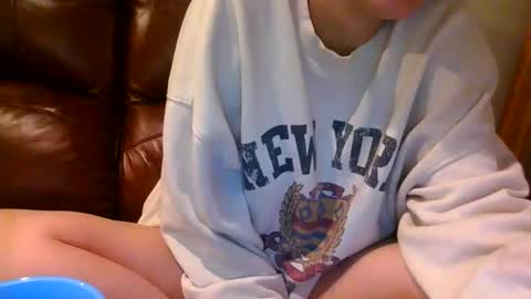 alliebearx online show from November 2025 05:38:01 AM