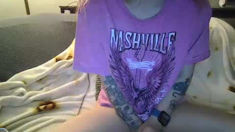 alliebearx online show from July 2026 05:43:02 AM