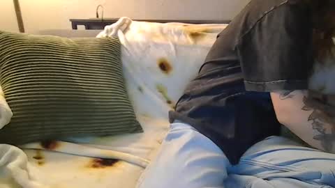 alliebearx online show from July 2026 03:33:02 AM