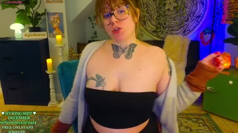 Snapshot of allieberrybb chatting on December 2024 05:55:01 PM bb online show from December 2024 05:55:01 PM