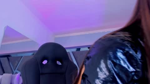 Snapshot of allijadid chatting on January 2025 10:37:02 AM    online show from January 2025 10:37:02 AM