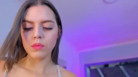 Snapshot of allijadid chatting on November 2025 10:26:01 AM online show from November 2025 10:26:01 AM