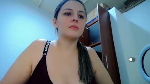 Snapshot of allison_baby_2416 chatting on December 2024 06:49:02 AM Alisson online show from December 2024 06:49:02 AM