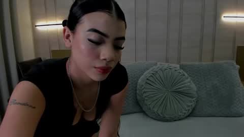 Allison whitee online show from February 2026 08:58:01 PM