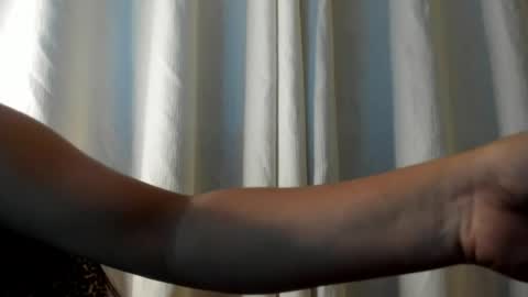 alison  online show from April 2026 11:48:01 AM