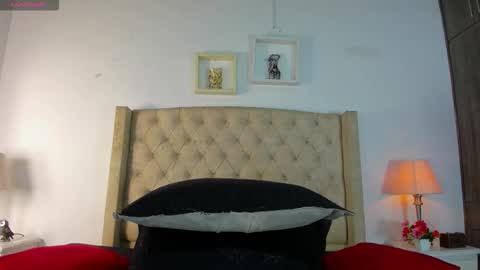 allisson online show from November 2025 12:05:01 PM