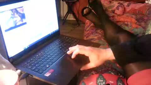 Snapshot of alliste260584 chatting on March 2025 09:32:02 PM alliste260584 online show from March 2025 09:32:02 PM