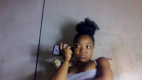 allizida01 online show from May 2026 03:08:02 PM