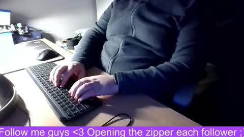 Snapshot of allowis2 chatting on December 2025 08:57:01 PM allowis2 online show from December 2025 08:57:01 PM