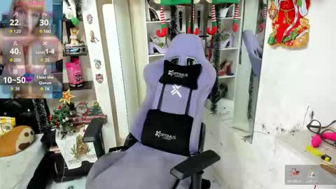 Snapshot of allsson_miller chatting on November 2025 07:05:02 PM allsson_miller online show from November 2025 07:05:02 PM