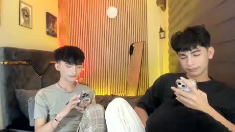 Snapshot of alluring_alpha chatting on September 2025 02:41:02 PM kim and josh online show from September 2025 02:41:02 PM