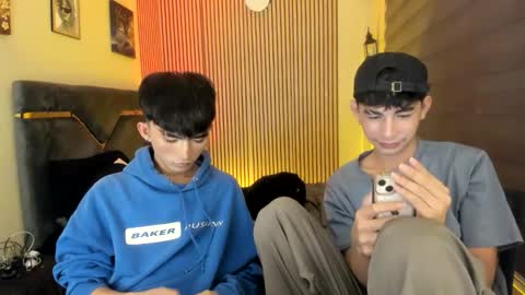 Snapshot of alluring_alpha chatting on September 2025 04:29:02 PM kim and josh online show from September 2025 04:29:02 PM