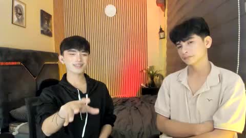 Snapshot of alluring_alpha chatting on October 2025 12:28:02 AM kim and josh online show from October 2025 12:28:02 AM