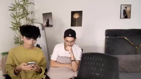 Snapshot of alluring_alpha chatting on May 2026 05:32:02 PM kim and josh online show from May 2026 05:32:02 PM