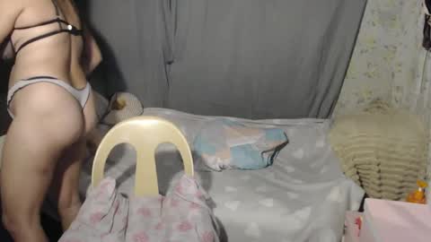 Snapshot of alluring_bobbies chatting on March 2025 07:43:02 PM dhiharu online show from March 2025 07:43:02 PM