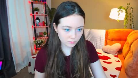 alluringeyess online show from April 2026 11:18:02 AM