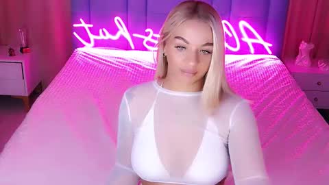 AlwaysHot online show from November 2025 02:21:01 AM