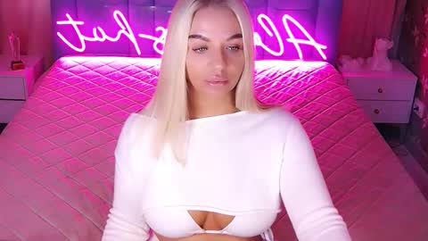 AlwaysHot online show from February 2026 03:15:01 AM