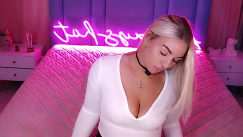 AlwaysHot online show from February 2026 02:07:02 AM