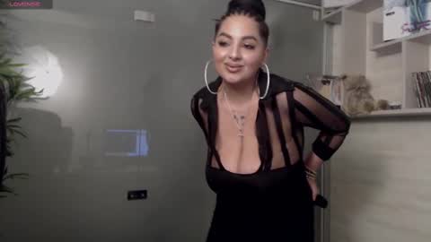         online show from March 2025 09:15:01 PM