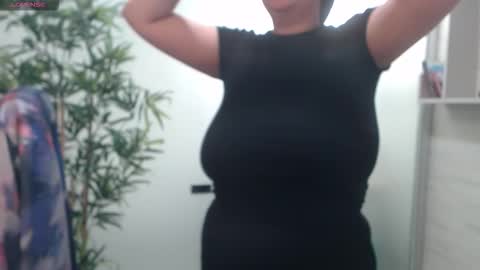         online show from September 2025 03:39:01 PM