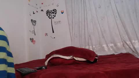 Allyka online show from September 2025 01:00:01 AM