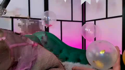 Snapshot of allys_secret chatting on March 2025 09:48:02 PM Call me Ally online show from March 2025 09:48:02 PM