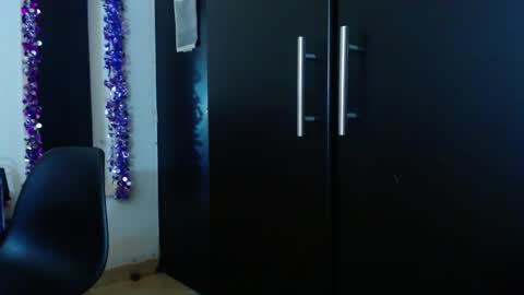 Snapshot of allyson_collins_ chatting on February 2025 06:43:02 AM Allyson collins online show from February 2025 06:43:02 AM