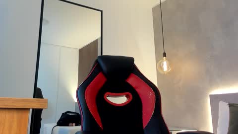 Snapshot of alma_fenix chatting on November 2025 12:27:02 PM ALMA FENIX online show from November 2025 12:27:02 PM