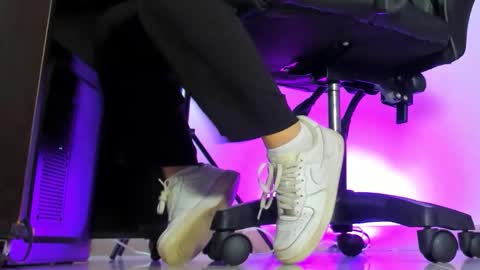 ALMA FENIX  online show from March 2026 01:18:01 PM